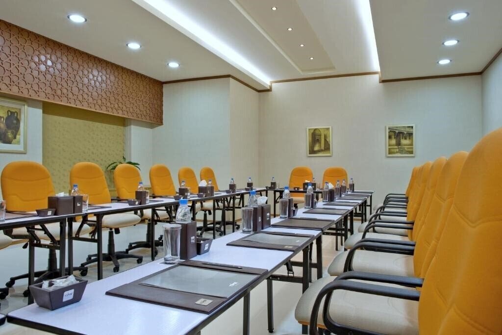 Зображення Time Ruby Hotel Apartments (ex. Ruby Living Courts) апартаменты