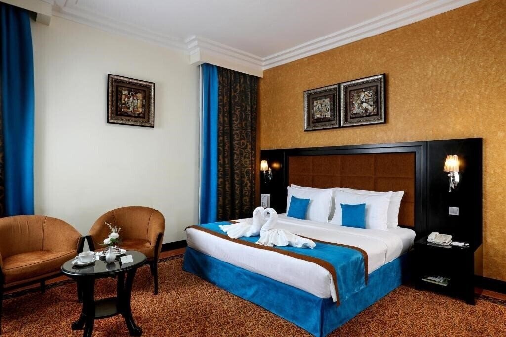 Hotel Royal Grand Suite Hotel 4*