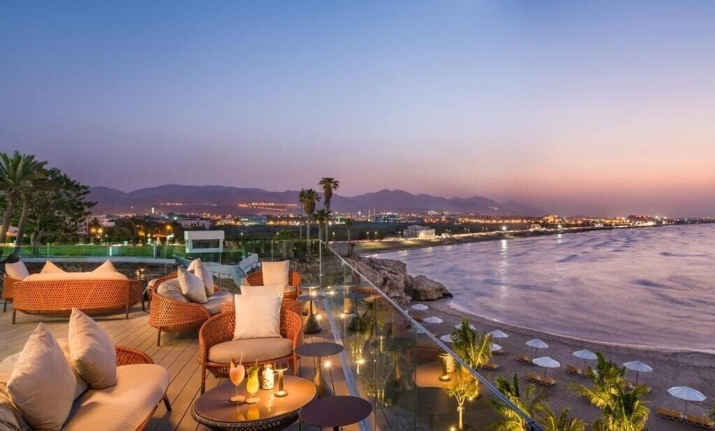 Zdjęcie Crowne Plaza Hotel Muscat 4*