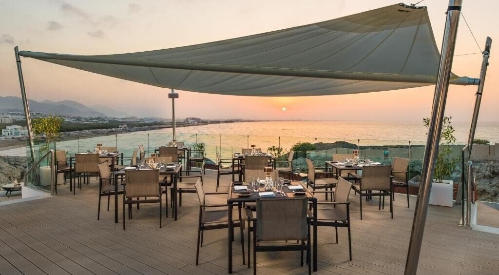 Zdjęcie Crowne Plaza Hotel Muscat 4*