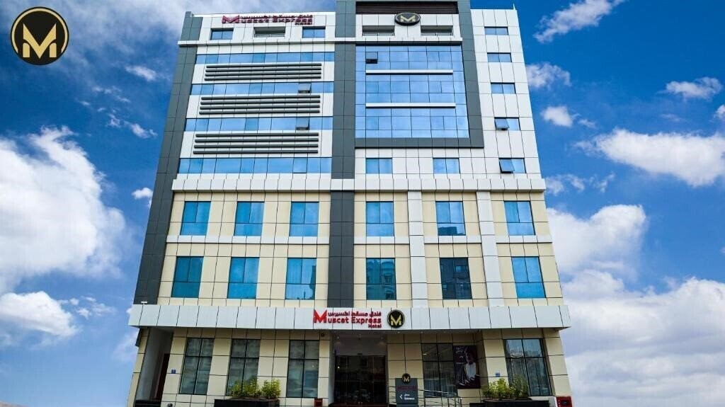 Готель Muscat Express Hotel 3*