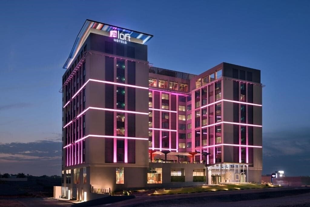 Hotel Aloft Muscat 4*