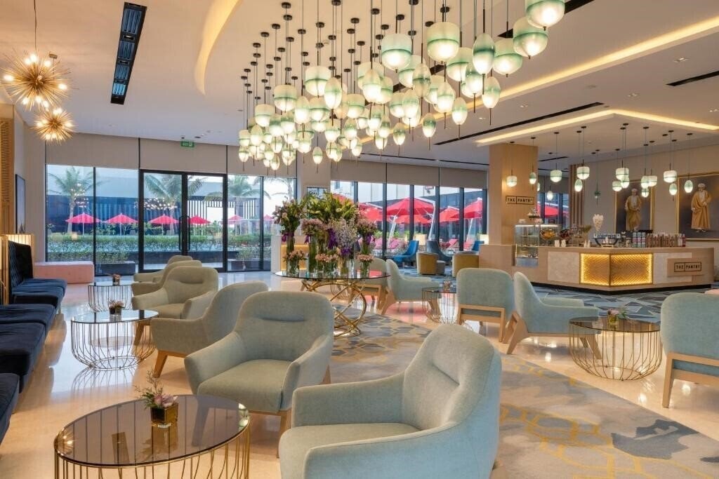 Zdjęcie Maani Muscat Hotel And Suites Ex- Avani 4*