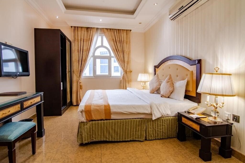 Фото Garden Hotel Muscat By Royal Titan Group (ex. Tulip Inn Muscat) 4*