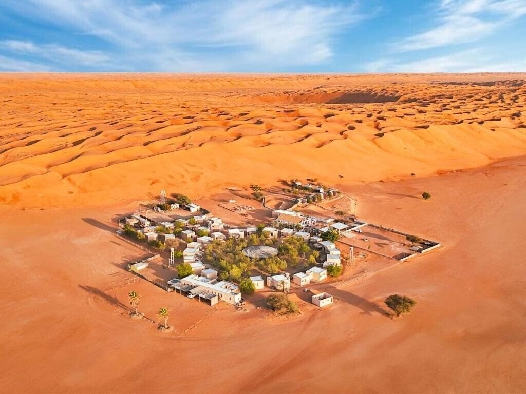 Отель Sama Al Wasil Desert Camp 1*