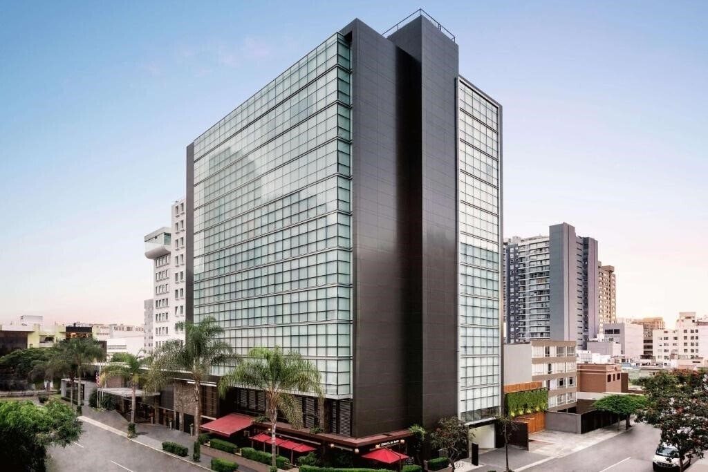 Отель Double Tree El Pardo 5*