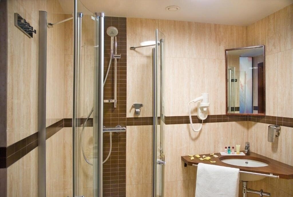 Фото Admiral Hotel 4*