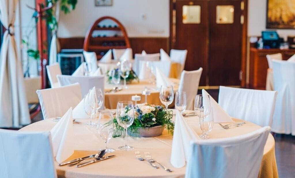 Картинка Admiral Hotel 4*