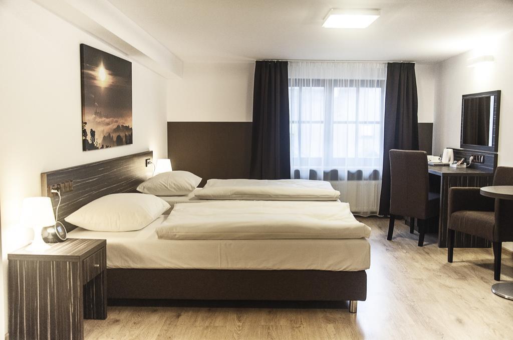 Hotel Pergamin Apartments 3*