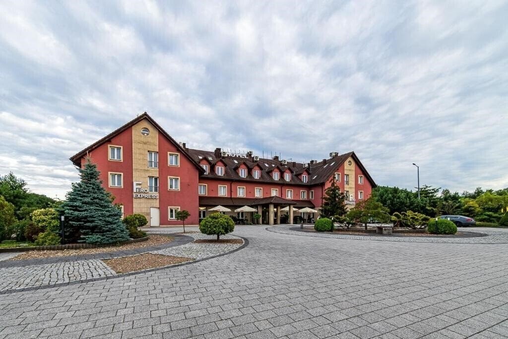 Готель Hotel Fero Express 3*