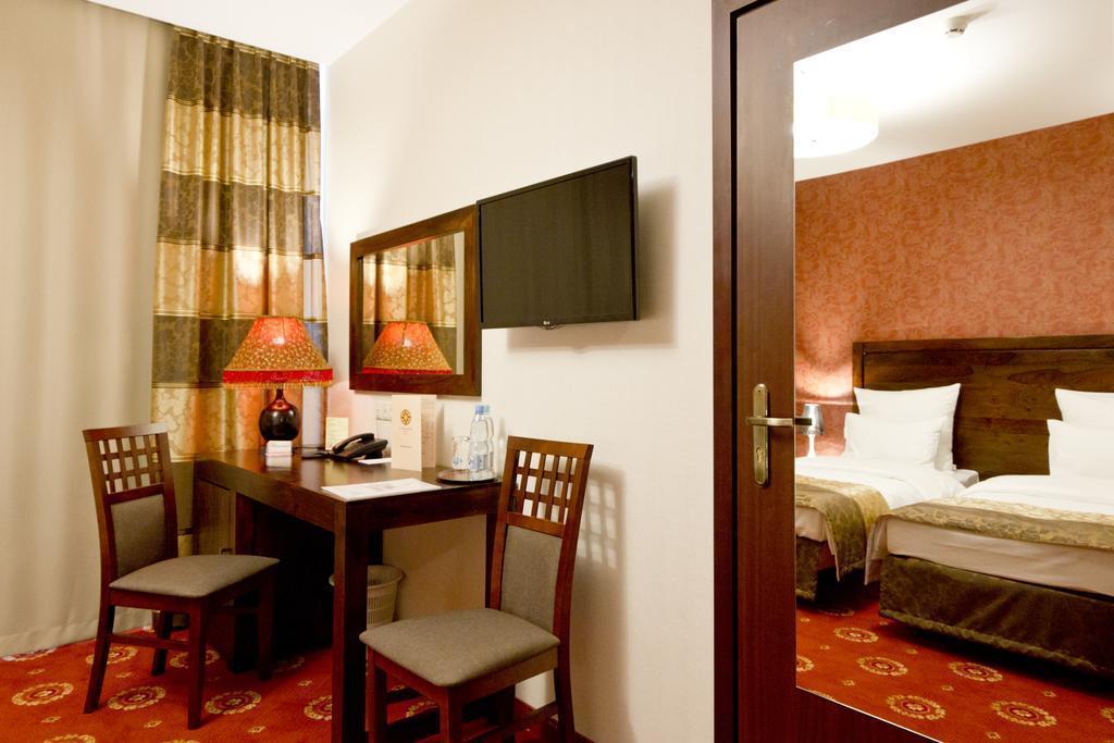 Картинка Columbus 3*