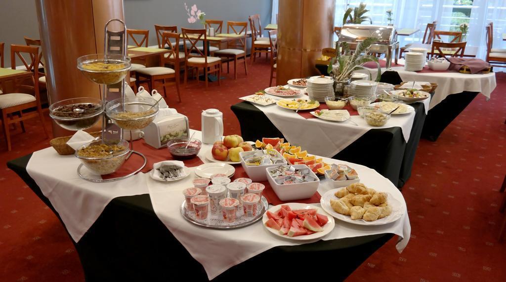 Изображение Orient Hotel 4*