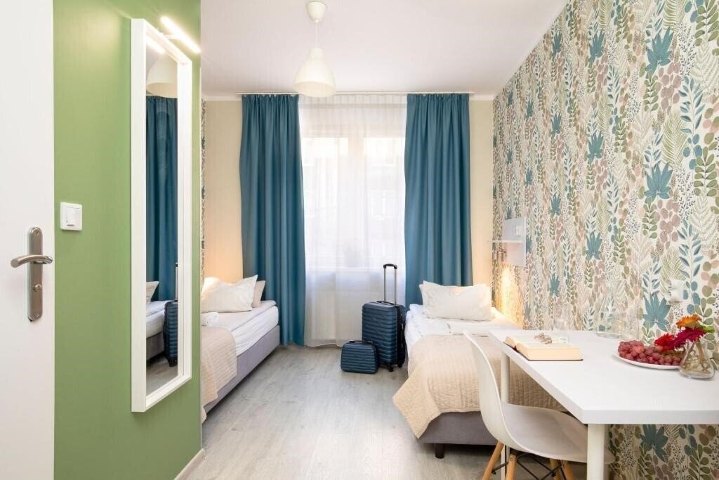 Hotel Freedom Hostel 2*