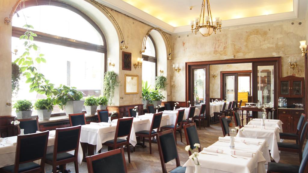 Obraz Francuski Hotel 4*