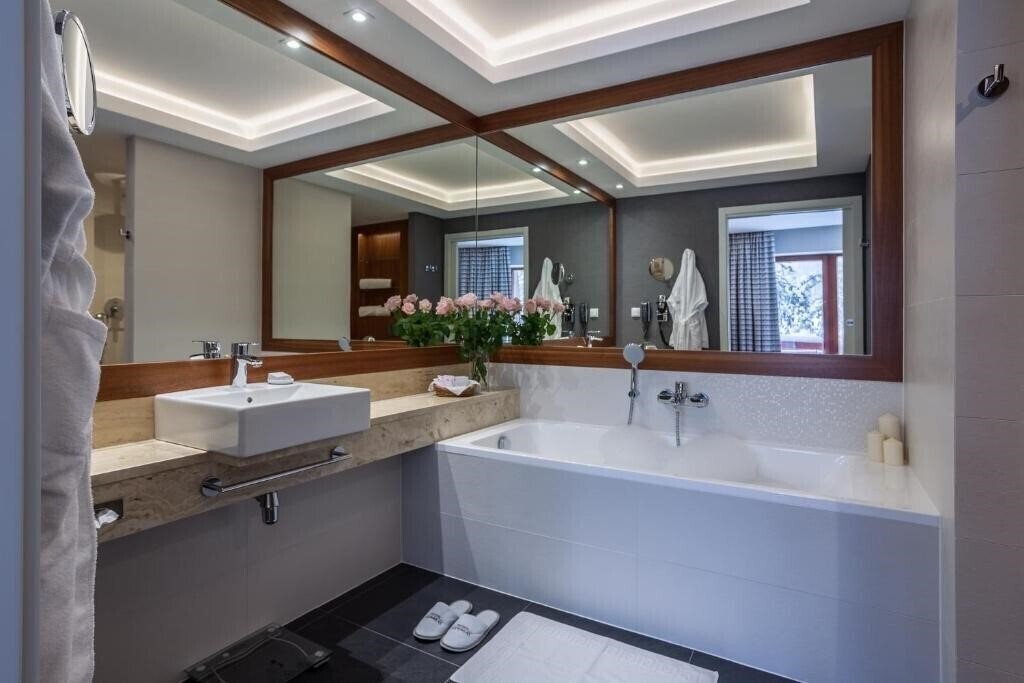 Zdjęcie SPA Dr. Irena Eris 4*