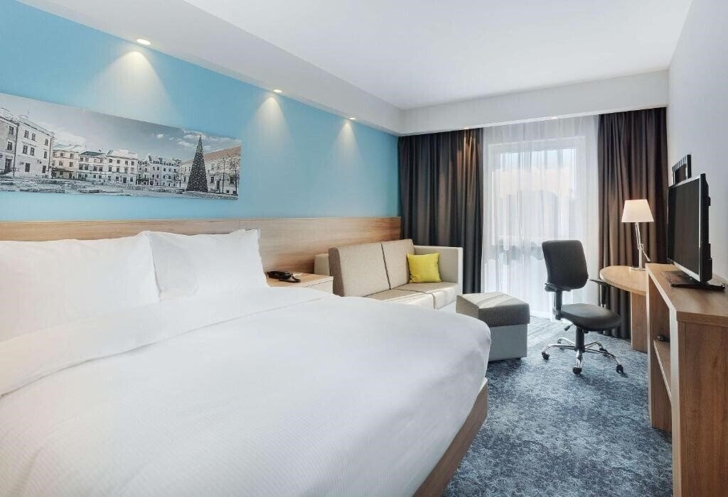 Zdjęcia Hampton By Hilton Lublin 3*