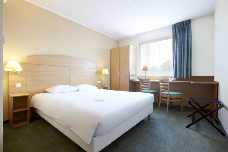 Фотографія Campanile Poznan Hotel 2*