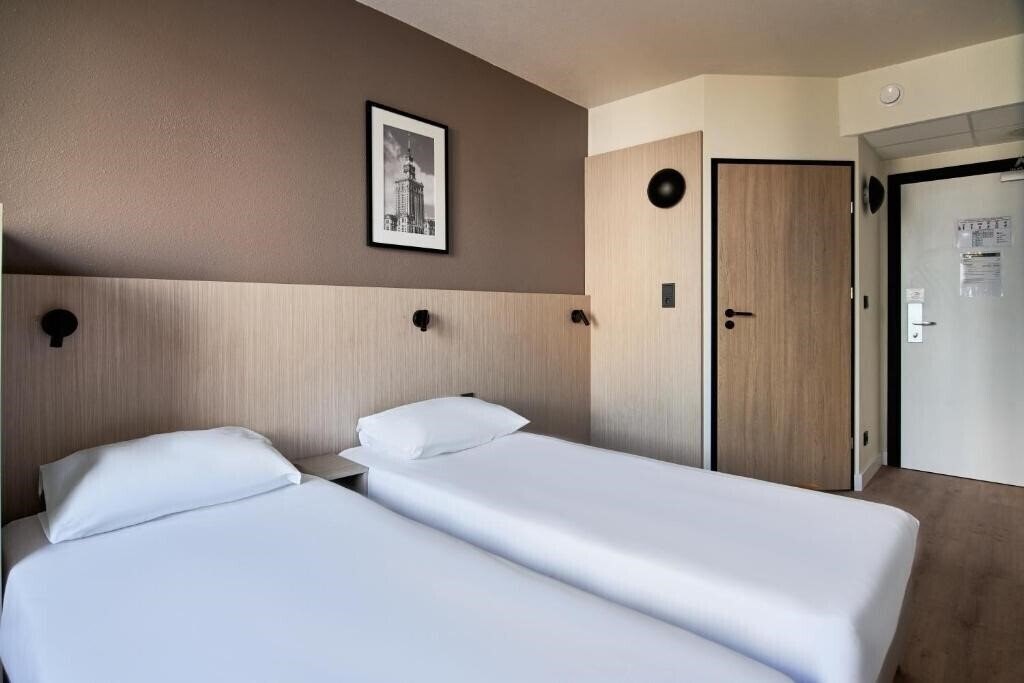 Фотографія Premiere Classe Warszawa 1*