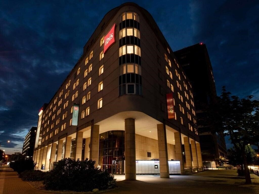 Отель Ibis Hotel Stare Miasto Warszawa 2*