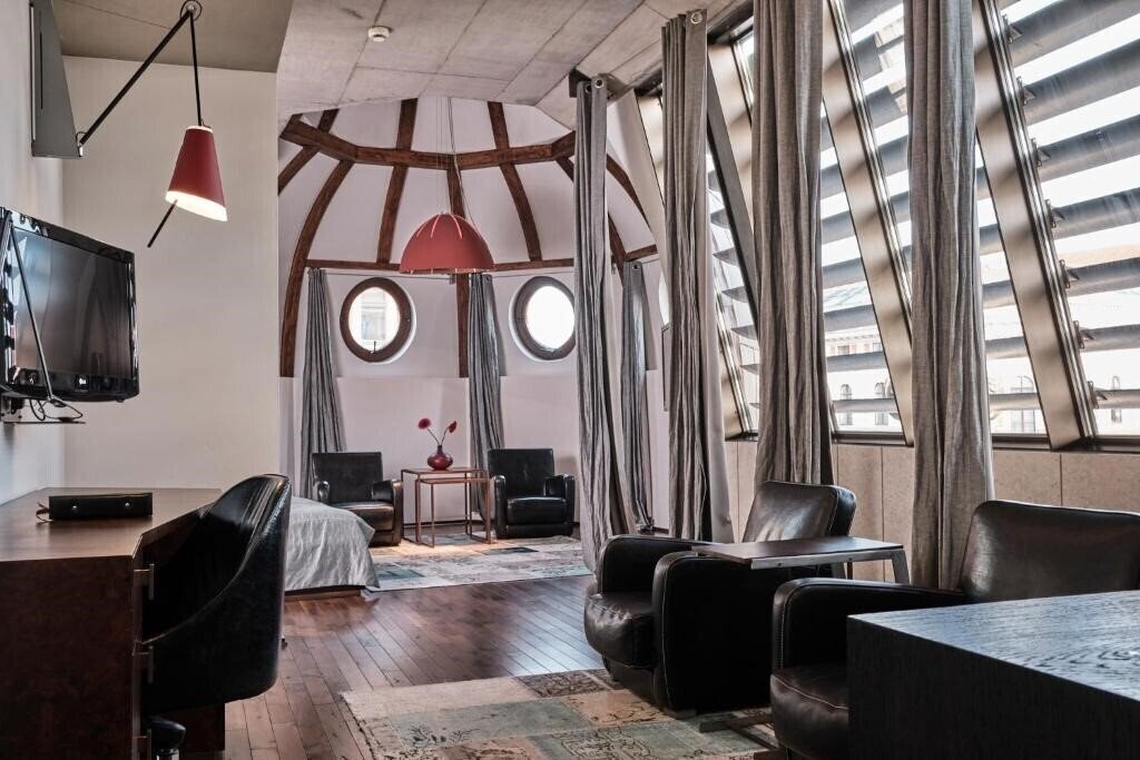 Zdjęcie Monopol Hotel 5*