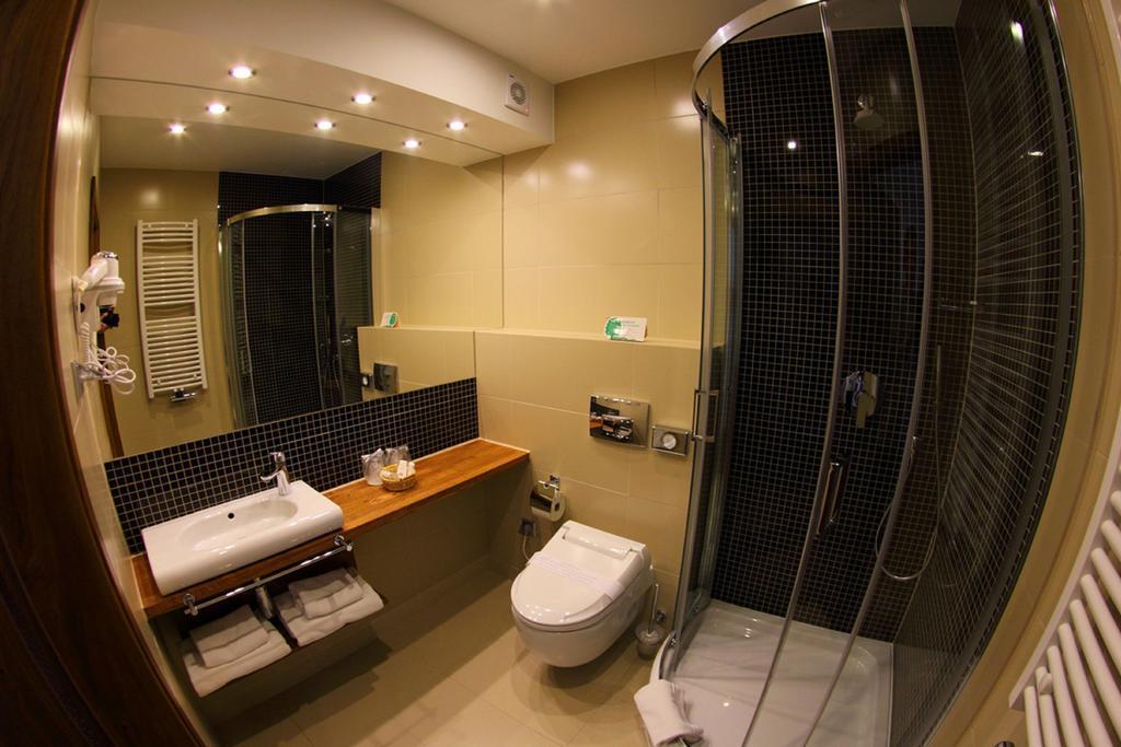 Фотографія Gem Hotel 3*