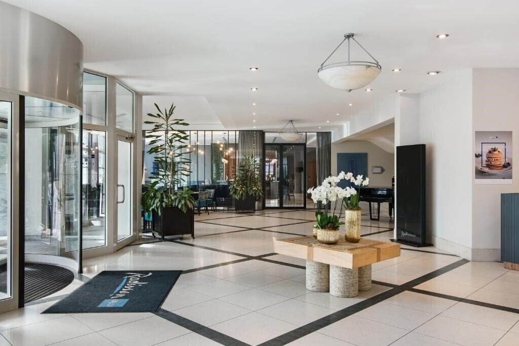 Фото Radisson Blu Hotel 4*