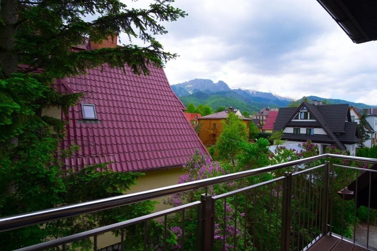 Obraz Gong Pensjonat вилла