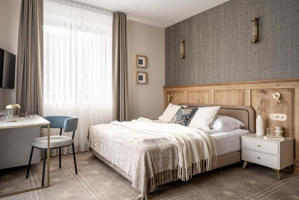 Отель Amicus 3*