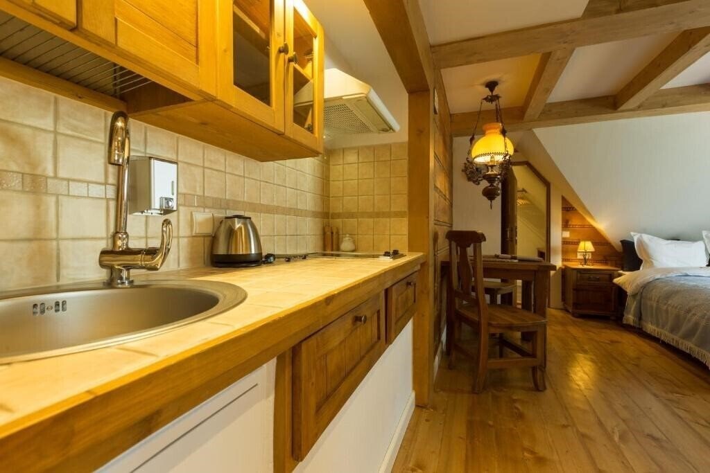 Zdjęcie Bambi Rezydencja Butique Pensjonat Apart Htl 1*