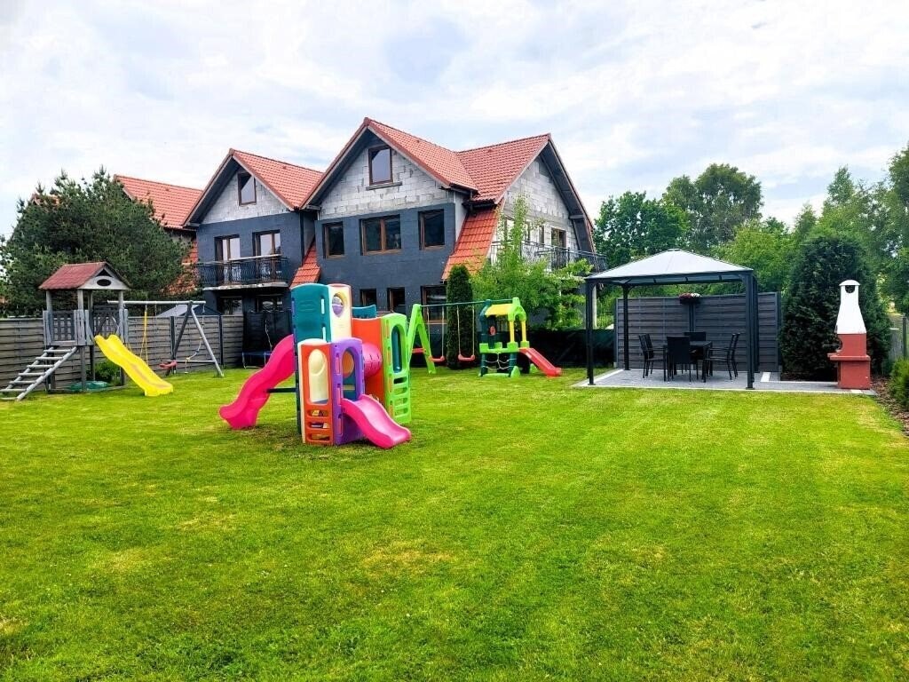 Фотографія Jaskolka 2*