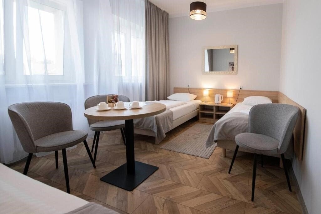 Zdjęcia Hotel Polonia 2*