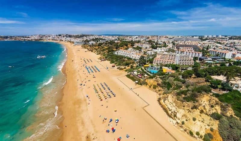 Фото Aparthotel Monica Isabel 3*