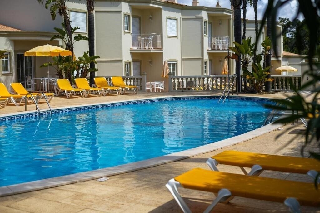 Готель Ponta Grande Vila Do Castelo 3*