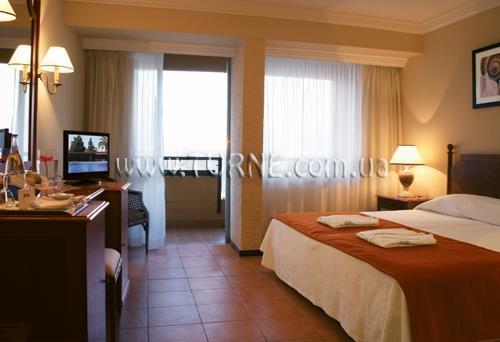 Готель Dom Pedro Golf Resort 4*