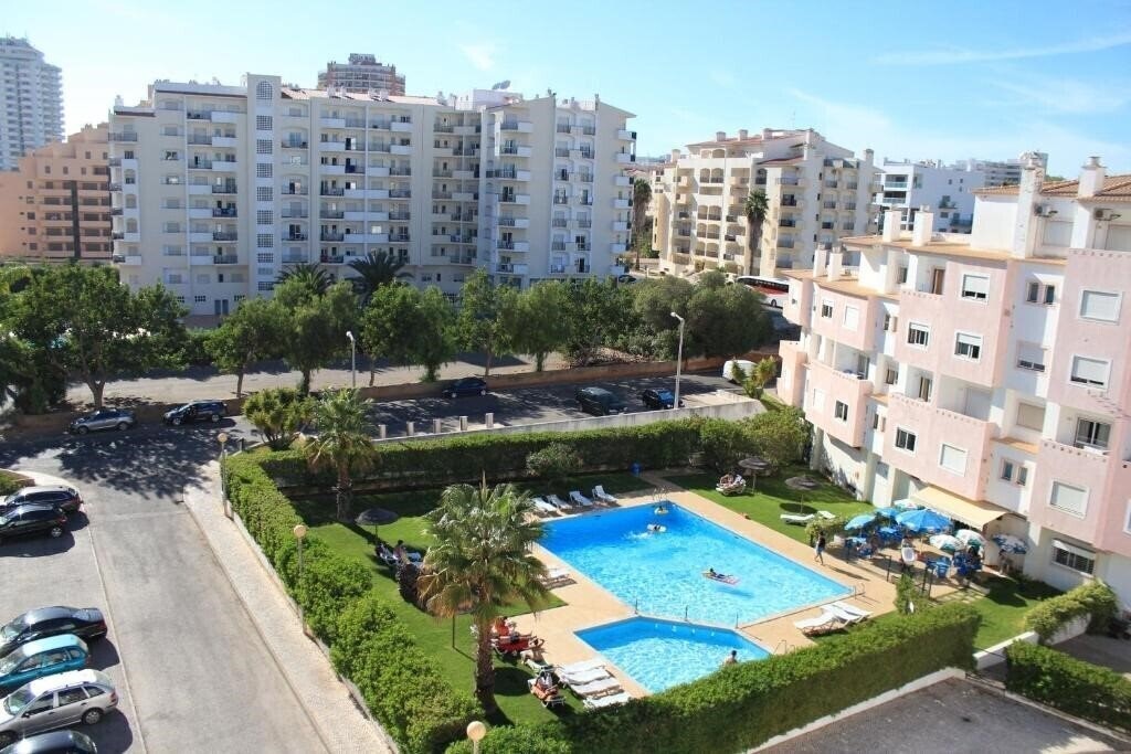Hotel Castelo Da Rocha 3*