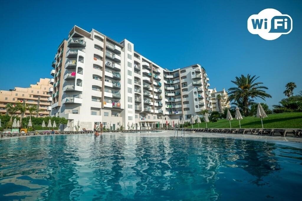 Готель Flor Da Rocha 3*