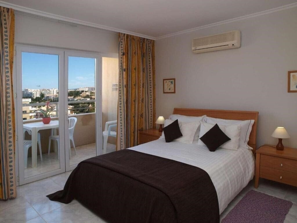 Фото Jardins Da Rocha 3*