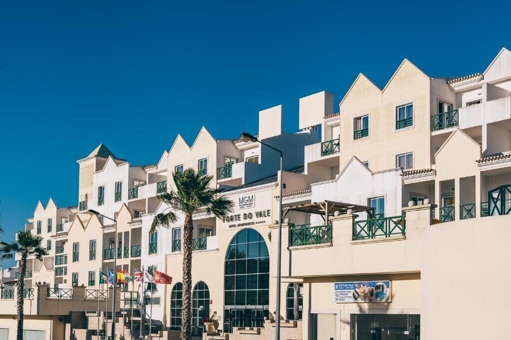 Готель Grand Muthu Forte do Vale (ex. Forte Do Vale) 4*