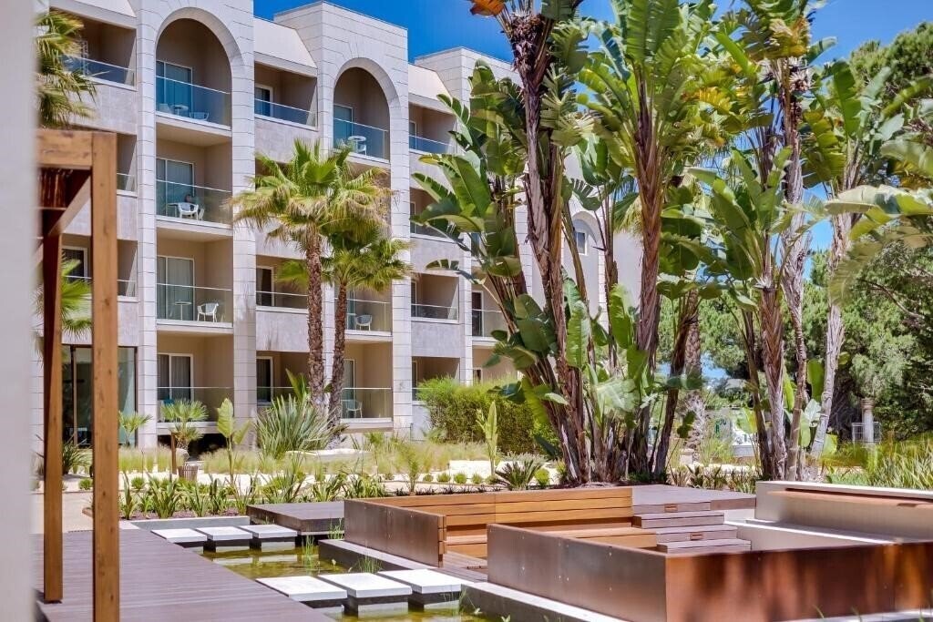 Zdjęcie Falesia Hotel 4*