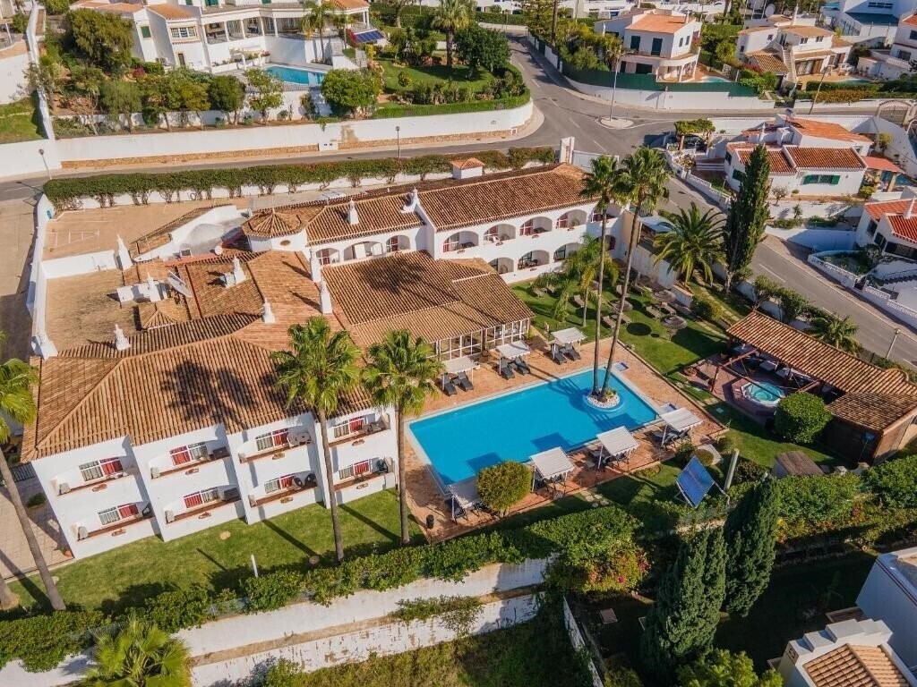 Hotel Cerro Da Marina 4*