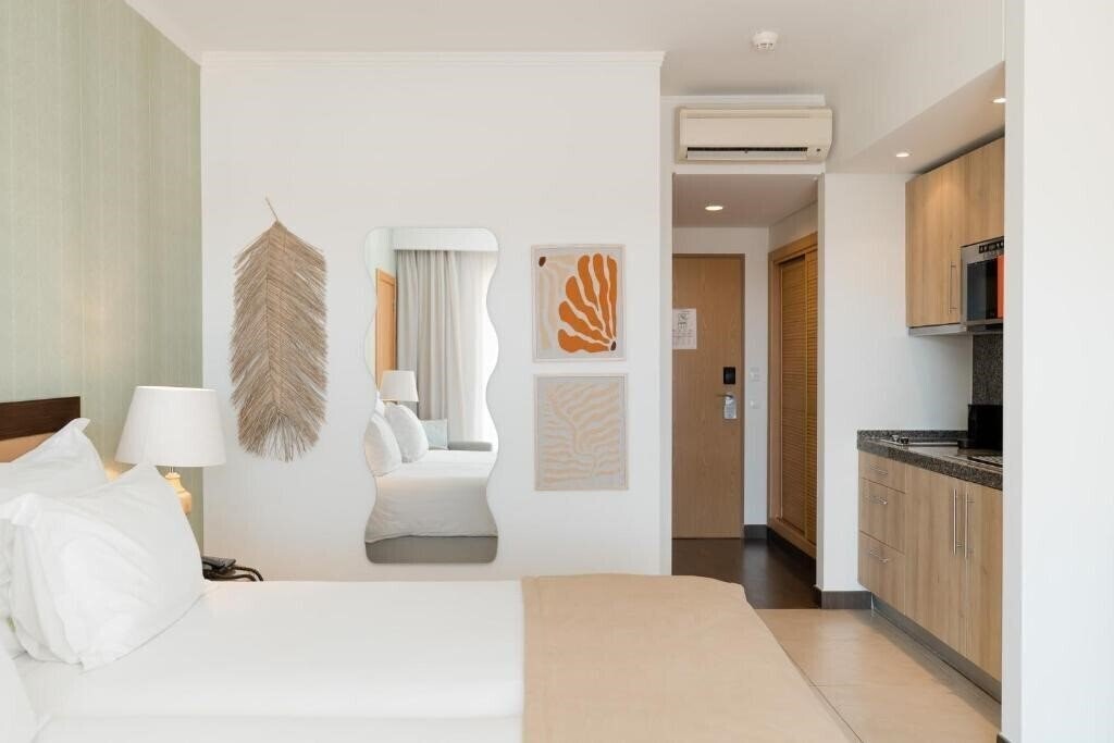 Фото Pestana Alvor Beach Villas Seaside Resort 4*