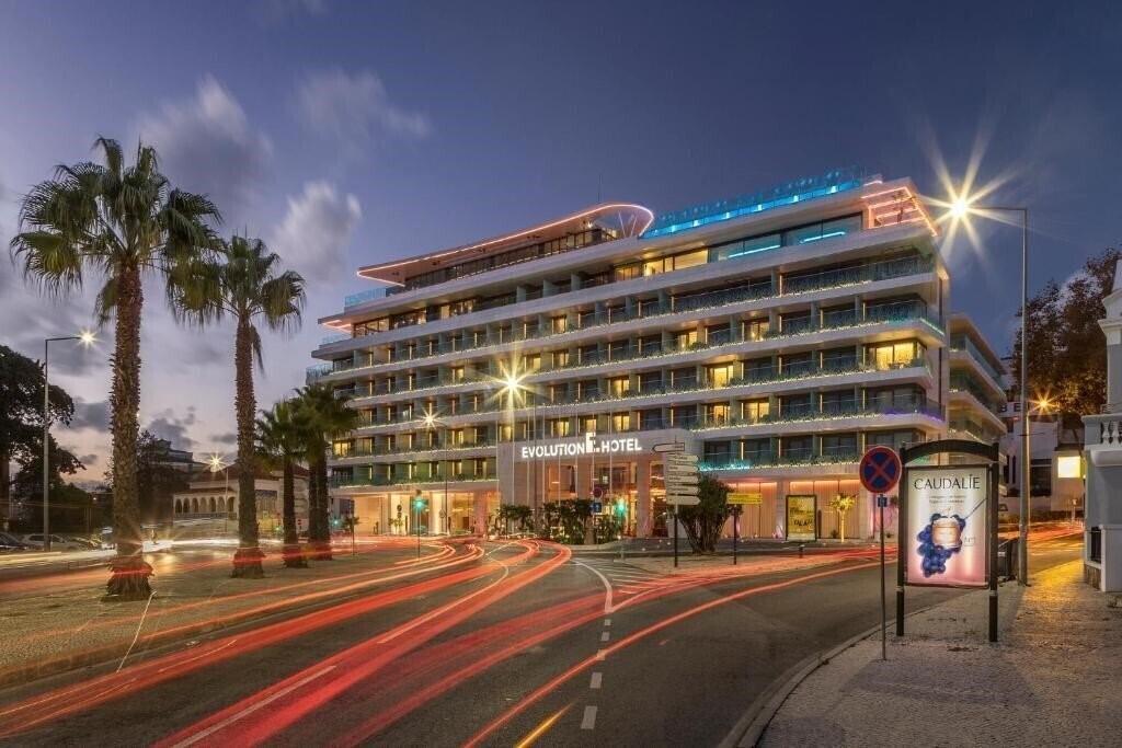 Готель Evolution Cascais Estoril Hotel 4*