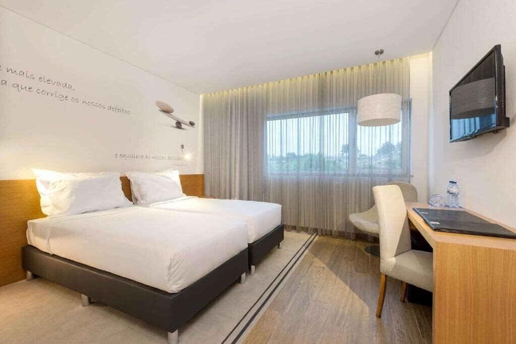 Картинка TRYP by Wyndham Leiria 4*