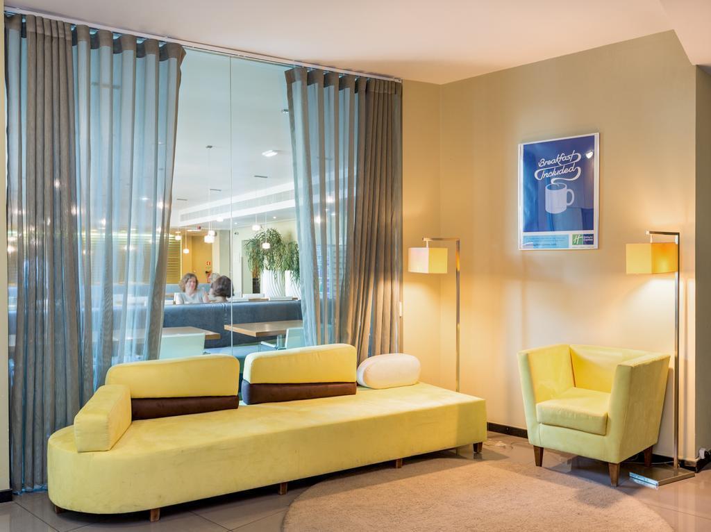 Изображение Holiday Inn Express Lisbon Airport 4*