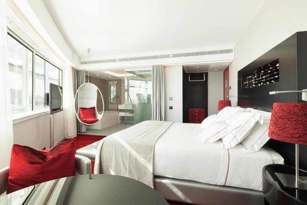 Картинка Myriad By Sana Hotels 5*