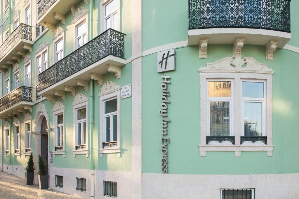 Hotel Holiday Inn Express Lisbon – Av. Liberdade 3*