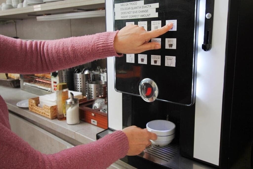 Zdjęcie Hub Lisbon Patio Hostel Apt апартаменты