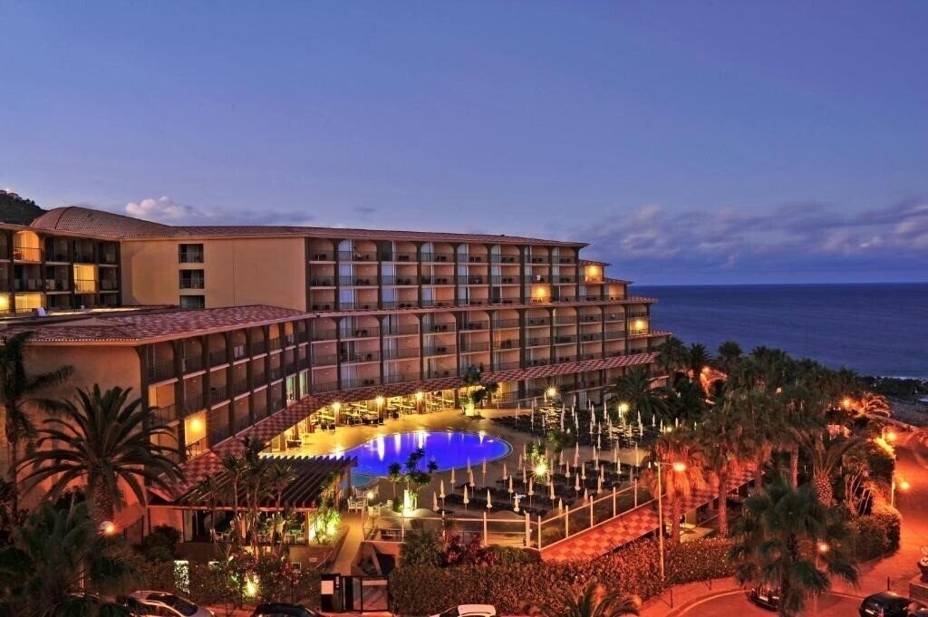 Obraz Four Views Oasis 4*