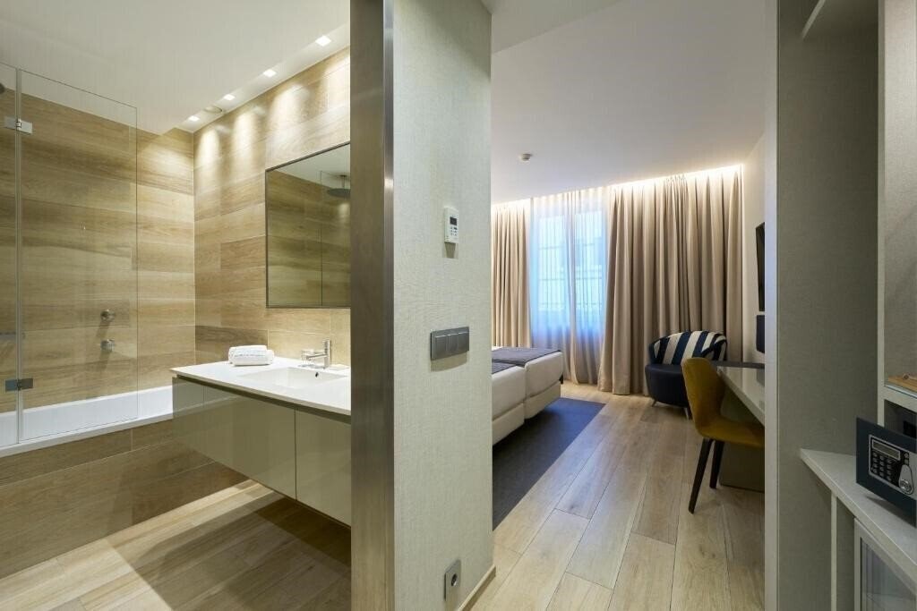 Zdjęcie Catalonia Porto 4*