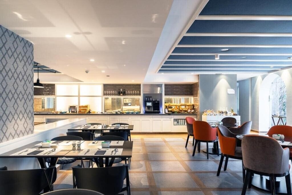 Zdjęcie Catalonia Porto 4*
